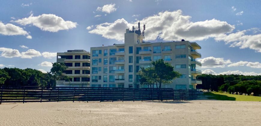 Departamento 2 dormitorios en la playa – Villa Robles