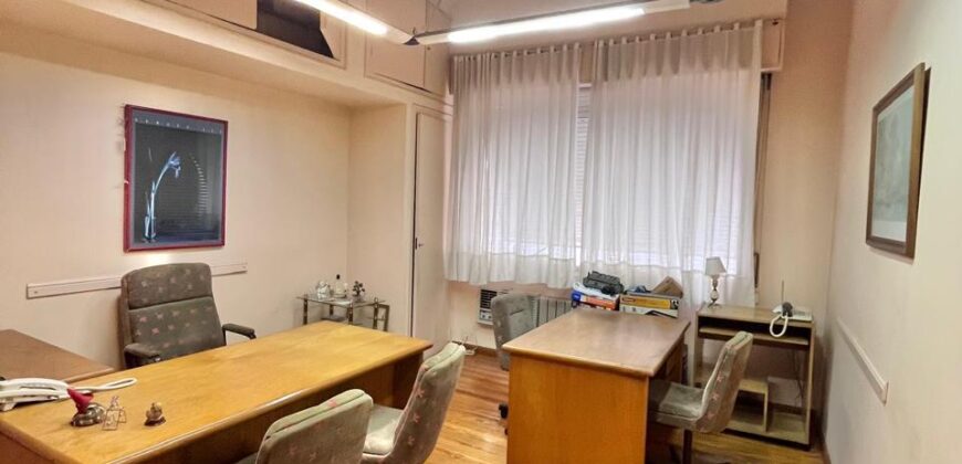 Oficina en Lavalle al 400, Microcentro